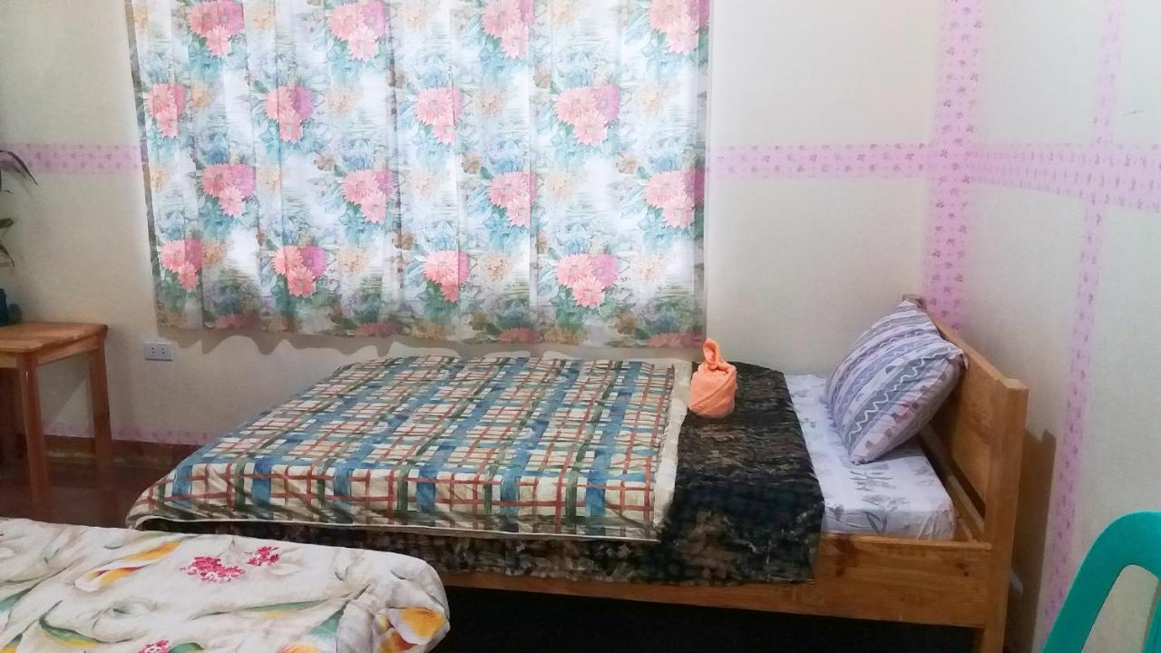 Family Unit At Soleil De Sagada